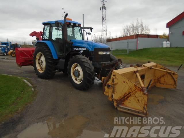 New Holland TM 125 Traktoriai