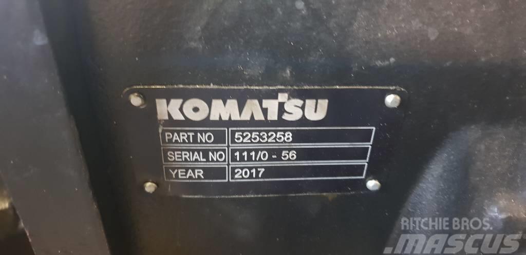Komatsu Gearboxes 875 895 Transmisijos