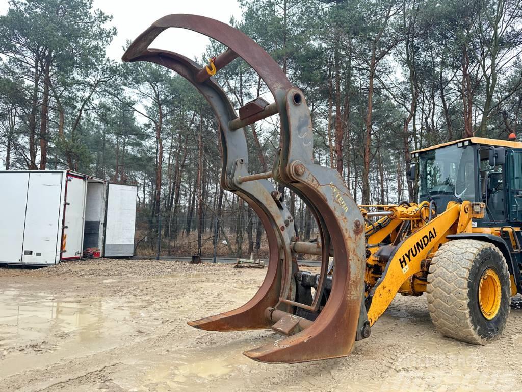 Log grapple suited for Volvo L120 L150 L220 trees logs Griebtuvai