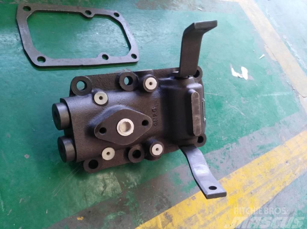 Shantui SD16 steering valve 16y-76-22000 Hidraulikos įrenginiai