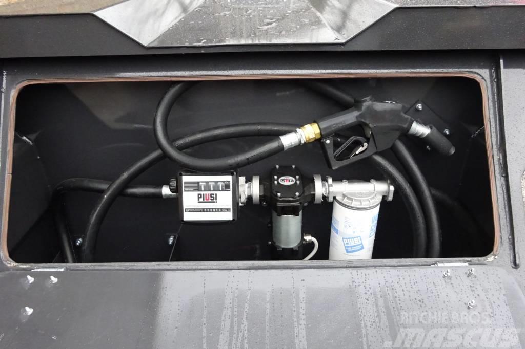 Tyrone Fuel Bowser 220G Cisternos - priekabos