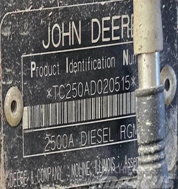 John Deere 2500 A Savaeigės žoliapjovės