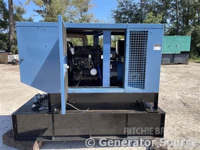 Sdmo 30 kW Dyzeliniai generatoriai