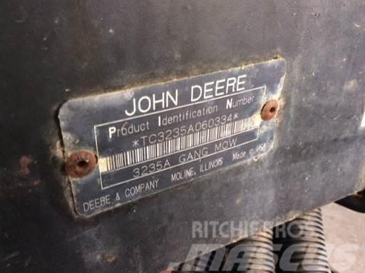 John Deere 3235A GANG MOWER Rankinės vejapjovės