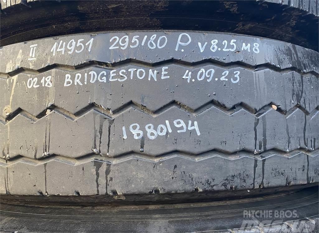 Bridgestone K-series Padangos, ratai ir ratlankiai