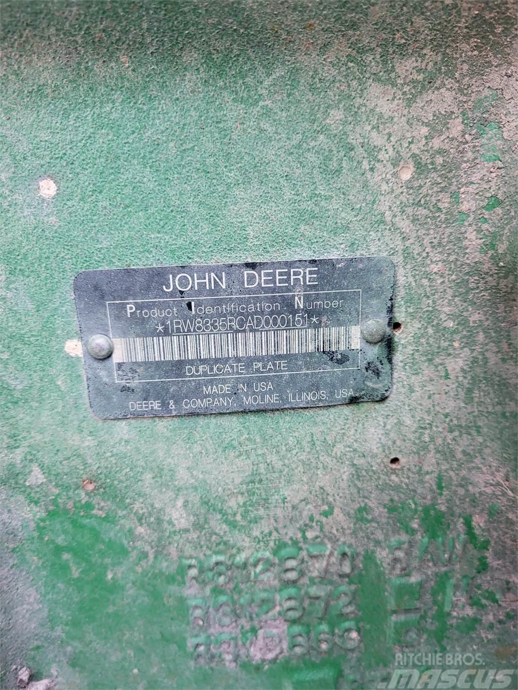 John Deere 8335R Traktoriai