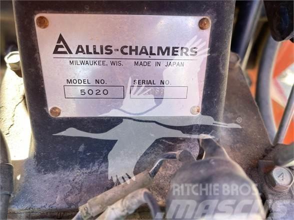 Allis-Chalmers 5020 Traktoriai