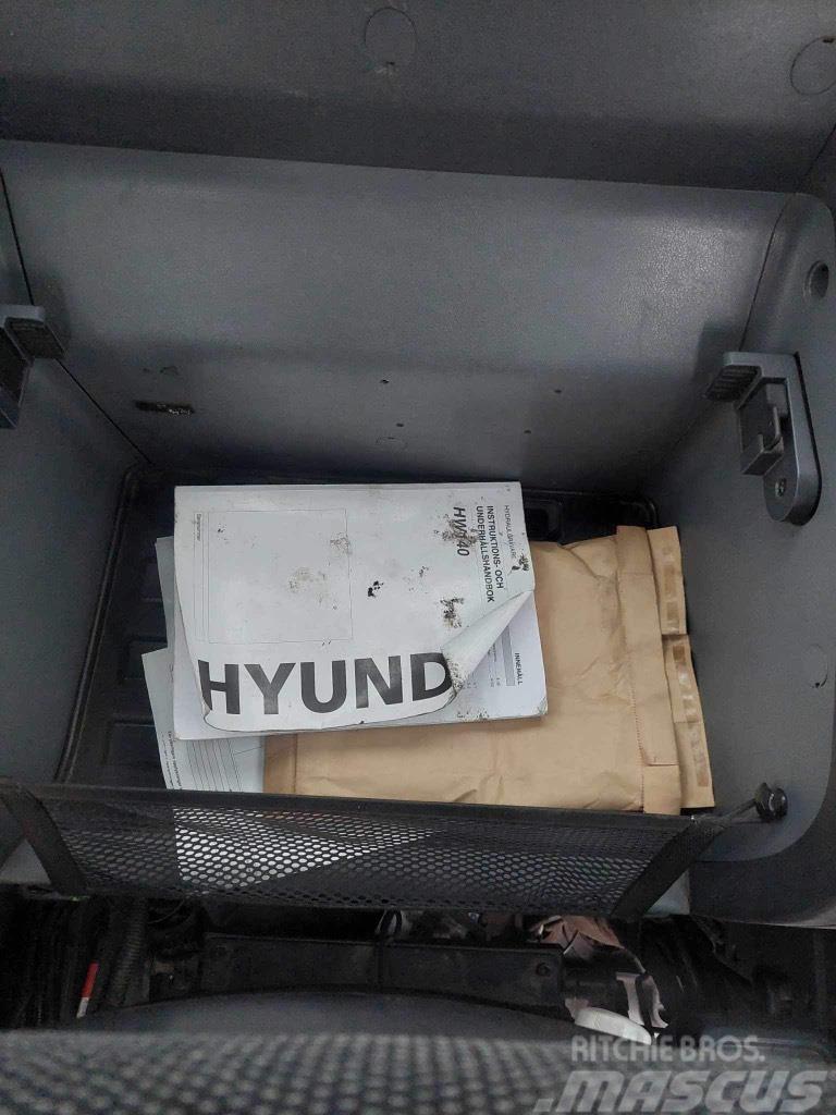 Hyundai HW140 Ratiniai ekskavatoriai