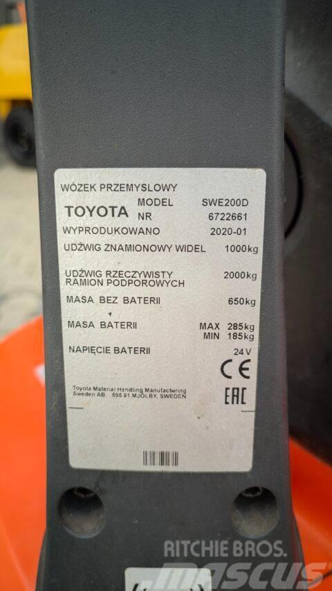 Toyota SWE200D Rankiniai vėžimėliai