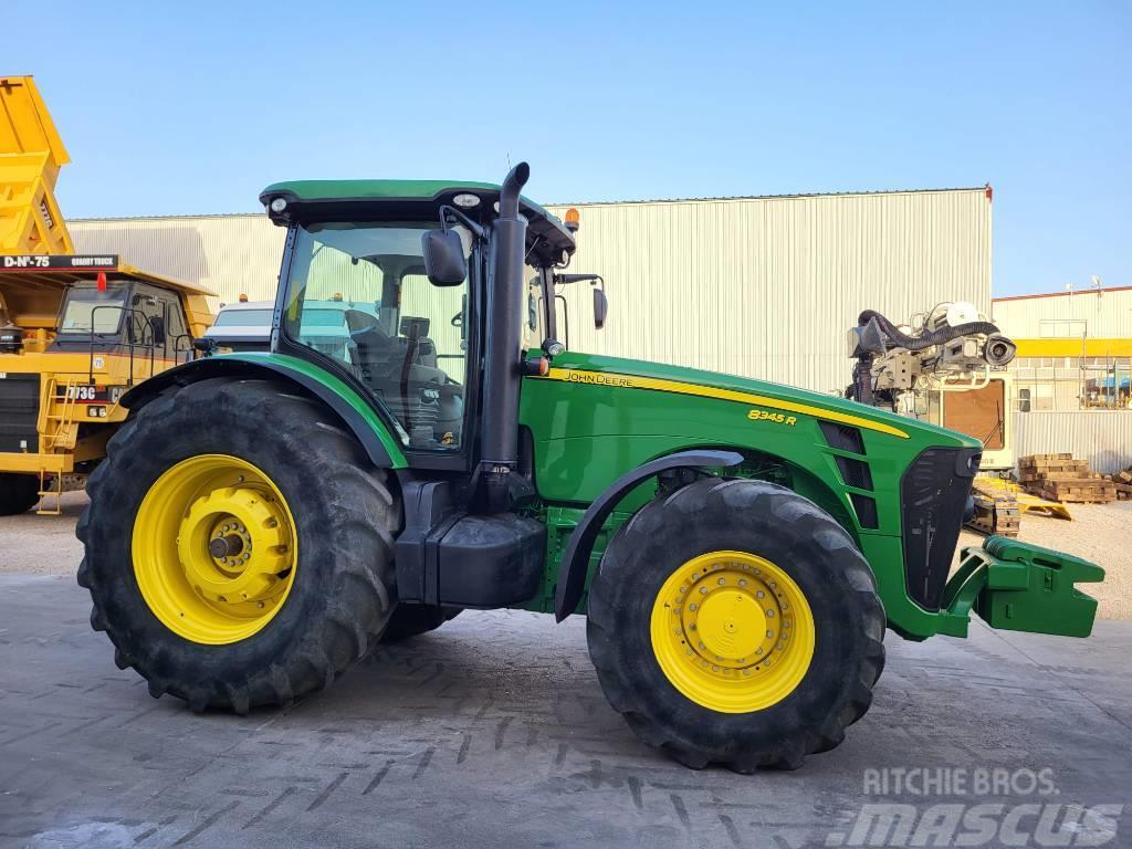John Deere 8345 R Traktoriai