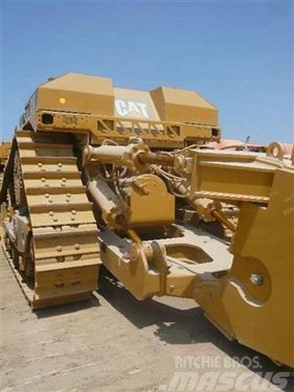 CAT D11T Vikšriniai buldozeriai