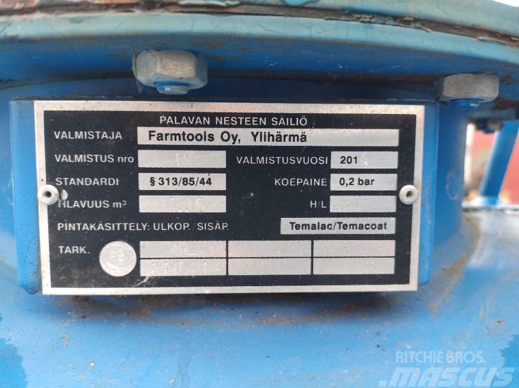 Farmex 1350 litraa Kita žemės ūkio technika