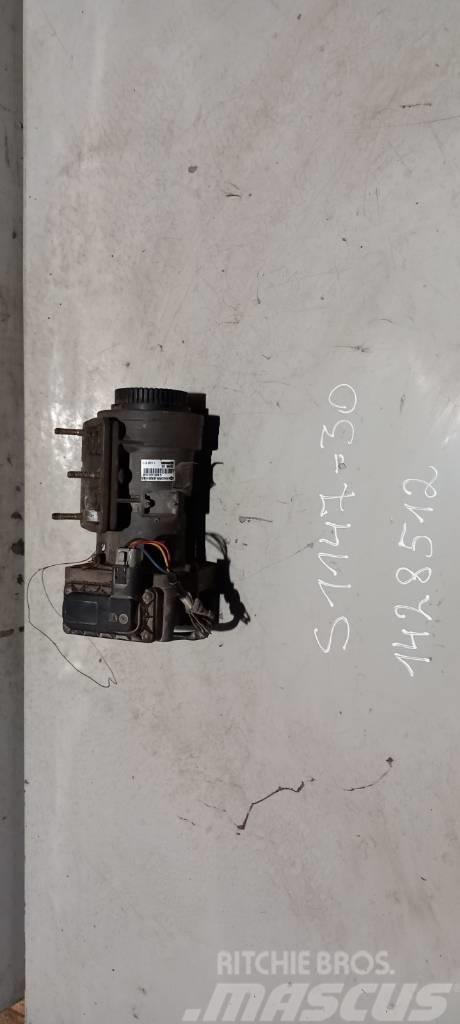 Scania R124.420 main brake valve 1428512 Stabdžiai