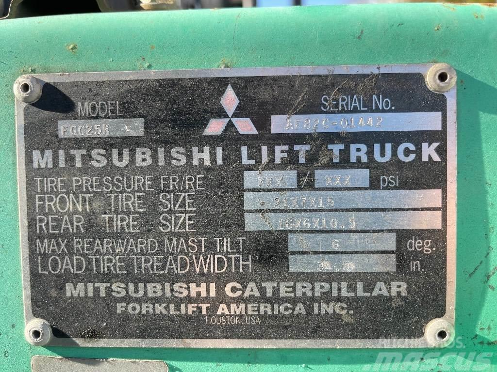Mitsubishi FGC25K Šakiniai krautuvai - Kita