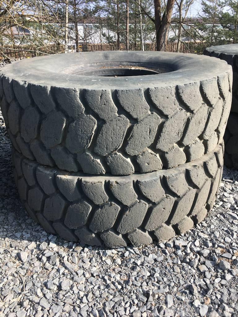 Goodyear 24.00R35 tyres Padangos, ratai ir ratlankiai