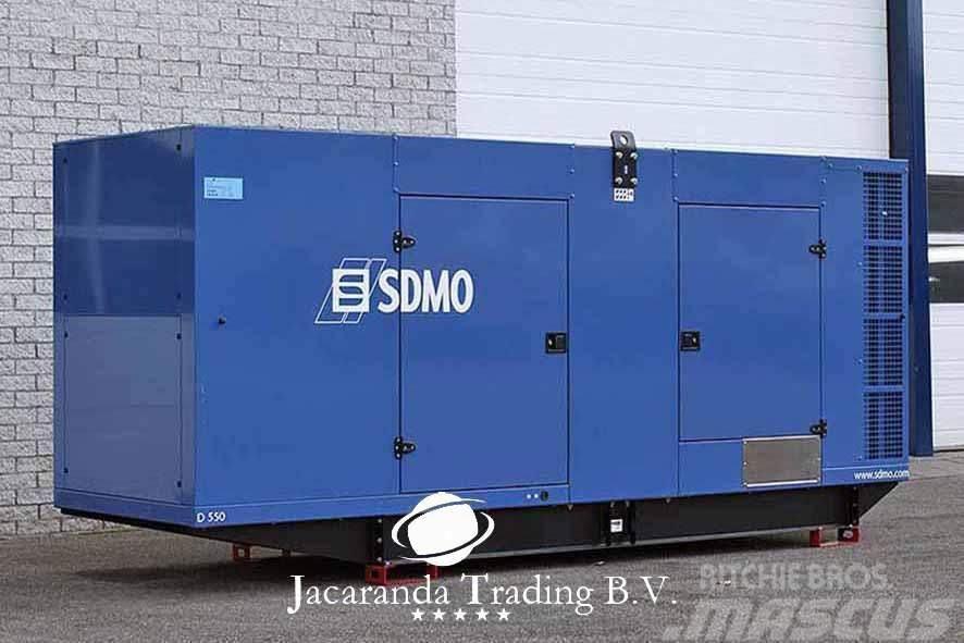Sdmo D550 550 KVA Kiti generatoriai