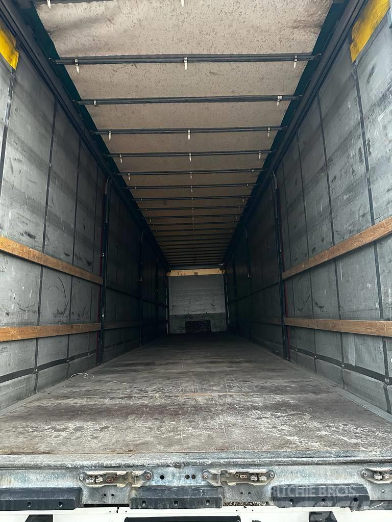 Schmitz Cargobull Rolóponyvás félpótkocsi Bortinių sunkvežimių priekabos su nuleidžiamais bortais