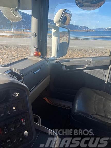 Scania R 730 LB6X2HLB Sunkvežimiai su dengtu kėbulu