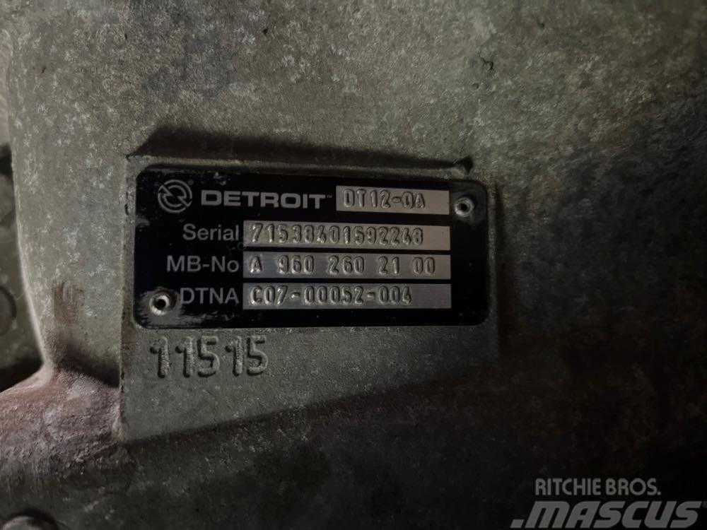 Detroit Diesel DT12OA Pavarų dėžės