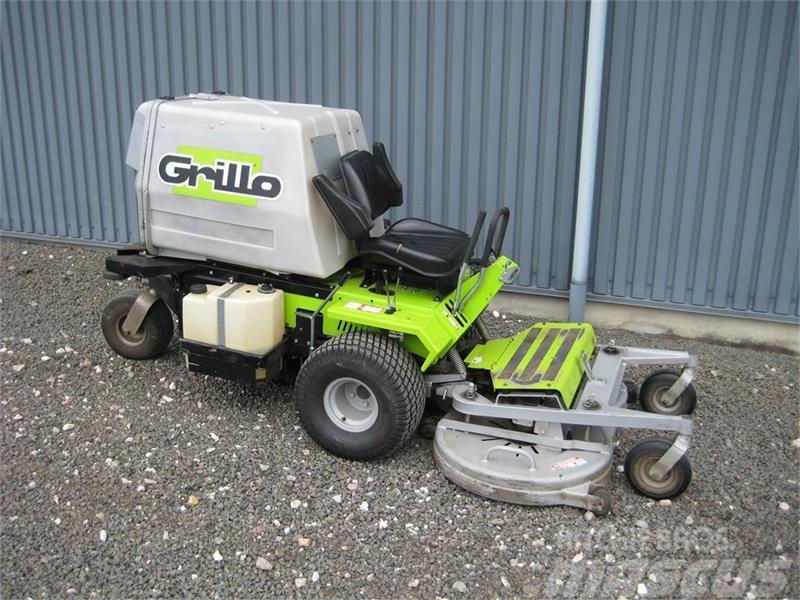 Grillo FD300 Sodo traktoriukai-vejapjovės
