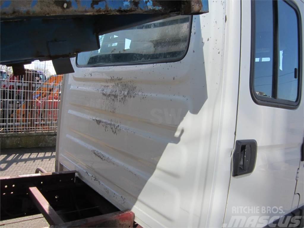 Iveco Daily 35C13 Pikapai / Bortiniai sunkvežimiai