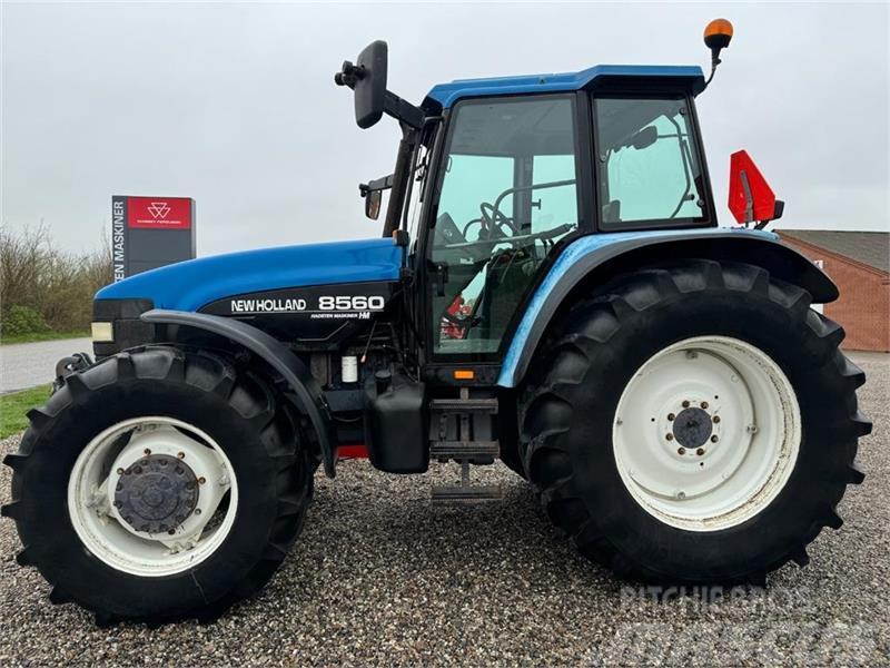 New Holland 8560 Traktoriai