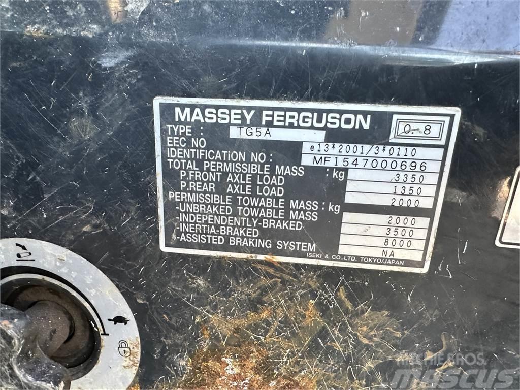 Massey Ferguson 1547 med Frontlæsser Kita