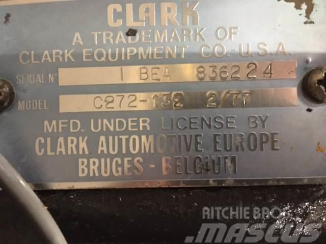 Clark converter Model C272-132 2/77 ex. Rossi 950 Transmisijos