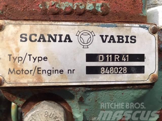 Scania D11 R41 motor Varikliai
