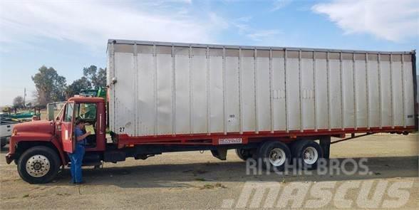 International S1900 Ūkiniai/Grūdų sunkvežimiai