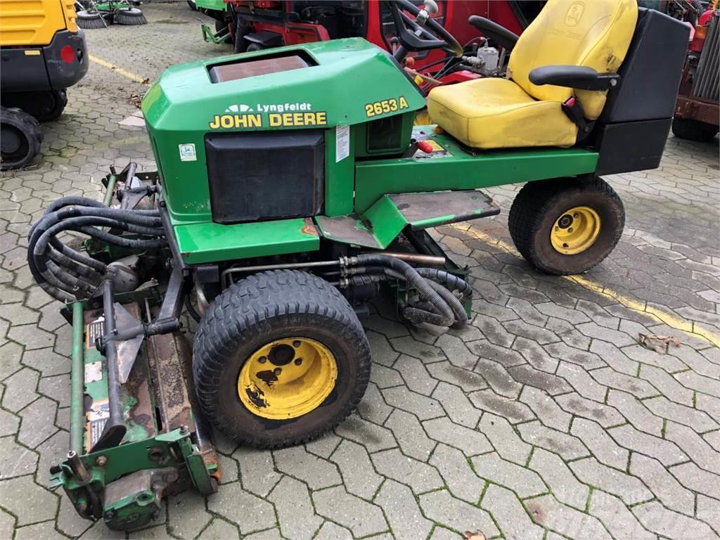 John Deere 2653A Naudoti kompaktiški traktoriai