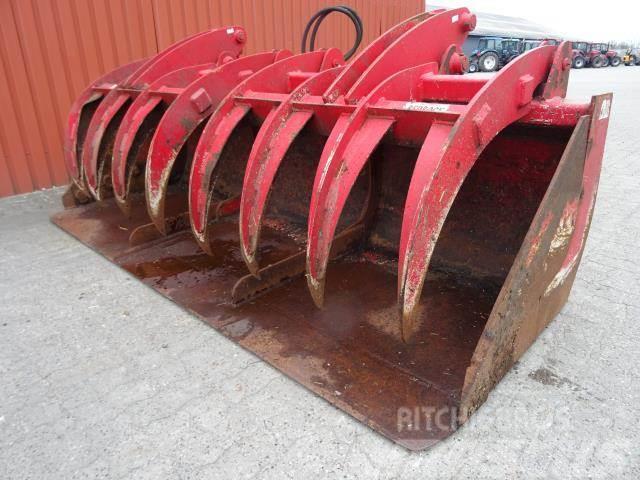 Redrock 2,80 Kiti naudoti traktorių priedai