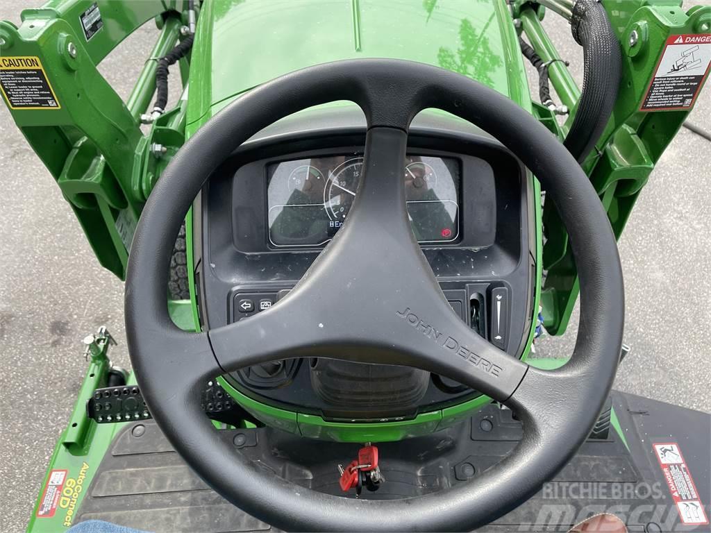 John Deere 2032R Naudoti kompaktiški traktoriai