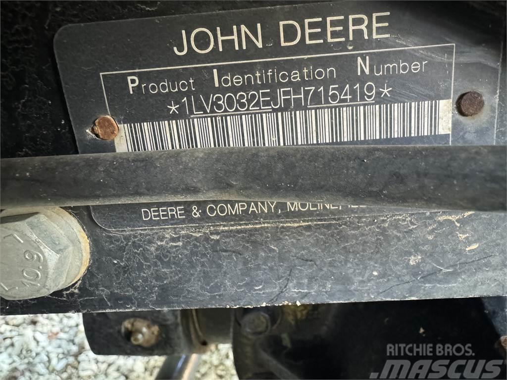 John Deere 3032E Naudoti kompaktiški traktoriai
