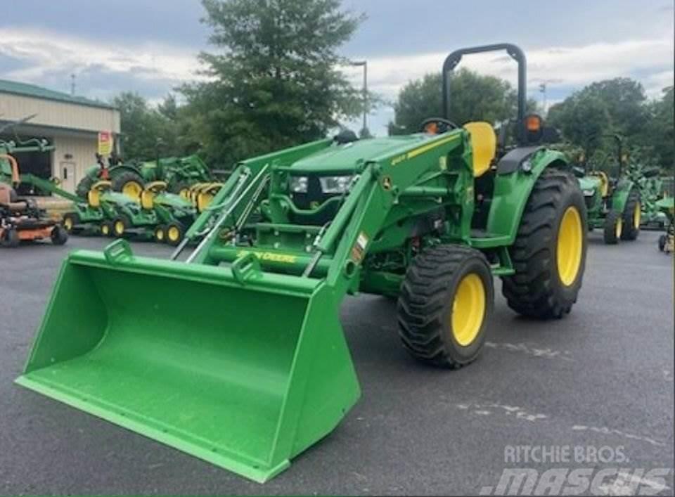 John Deere 4052M Naudoti kompaktiški traktoriai