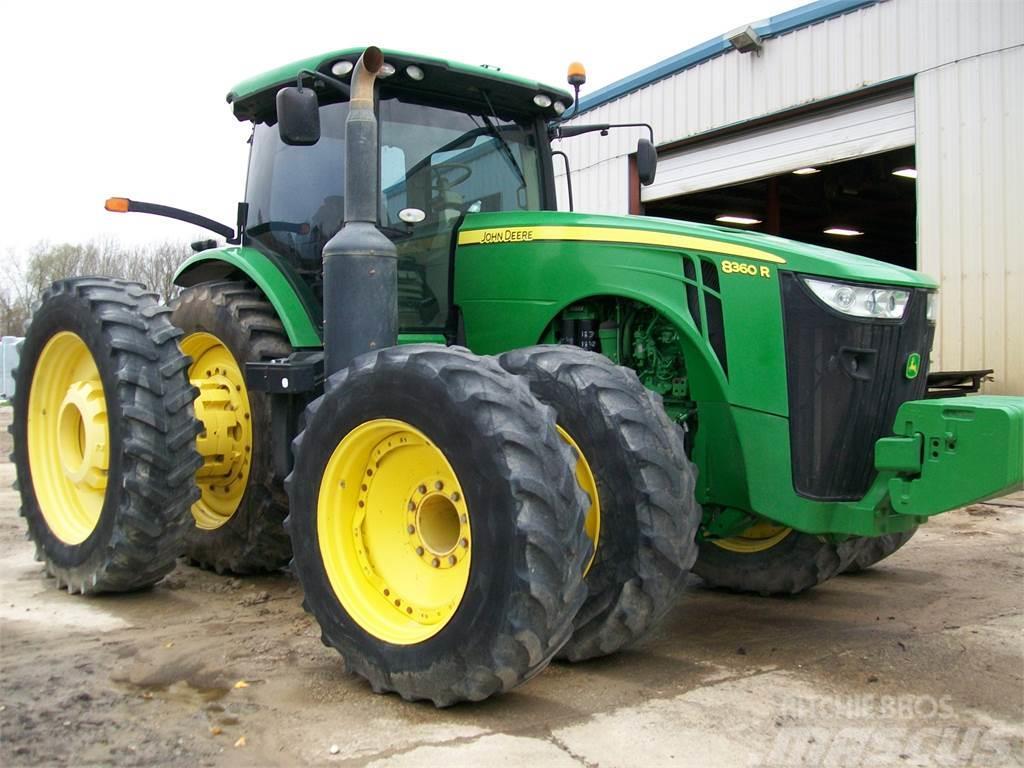 John Deere 8360R Traktoriai