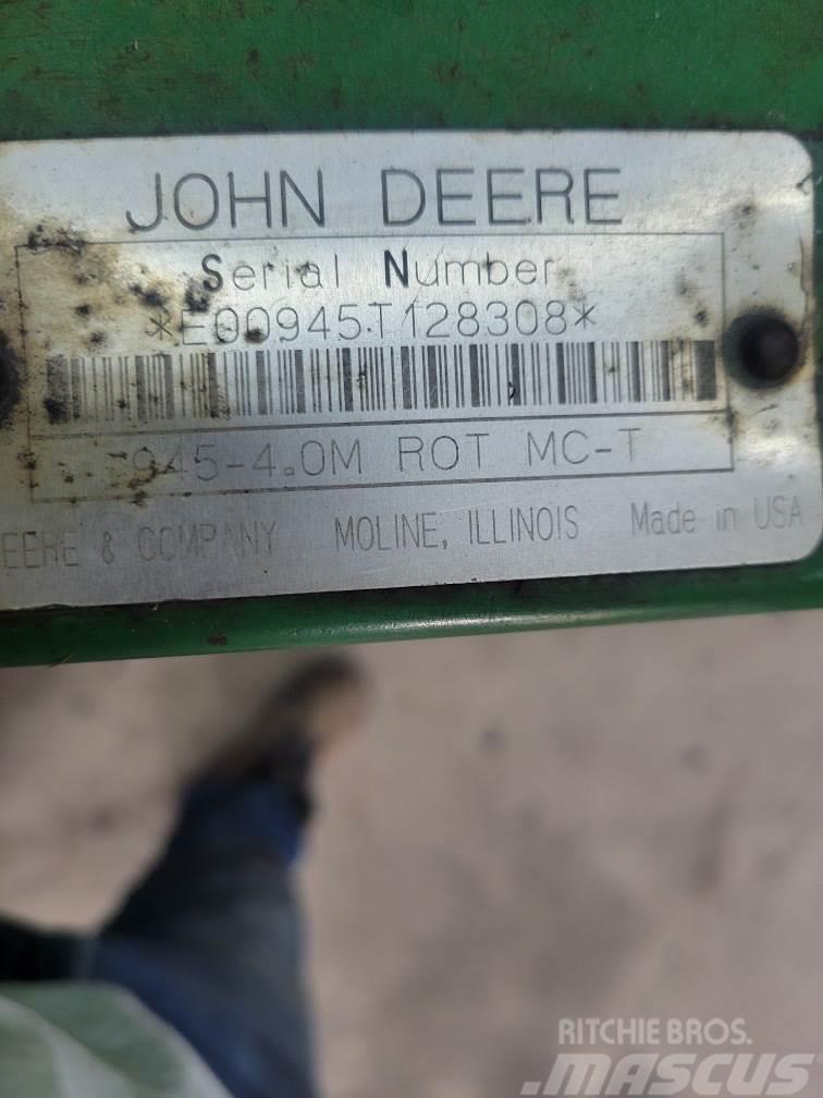 John Deere 945 Formuojančios žoliapjovės