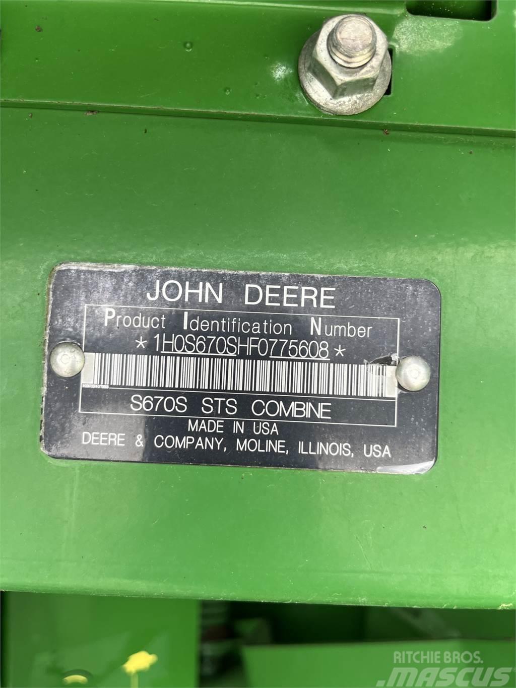 John Deere S670 Derliaus nuėmimo kombainai