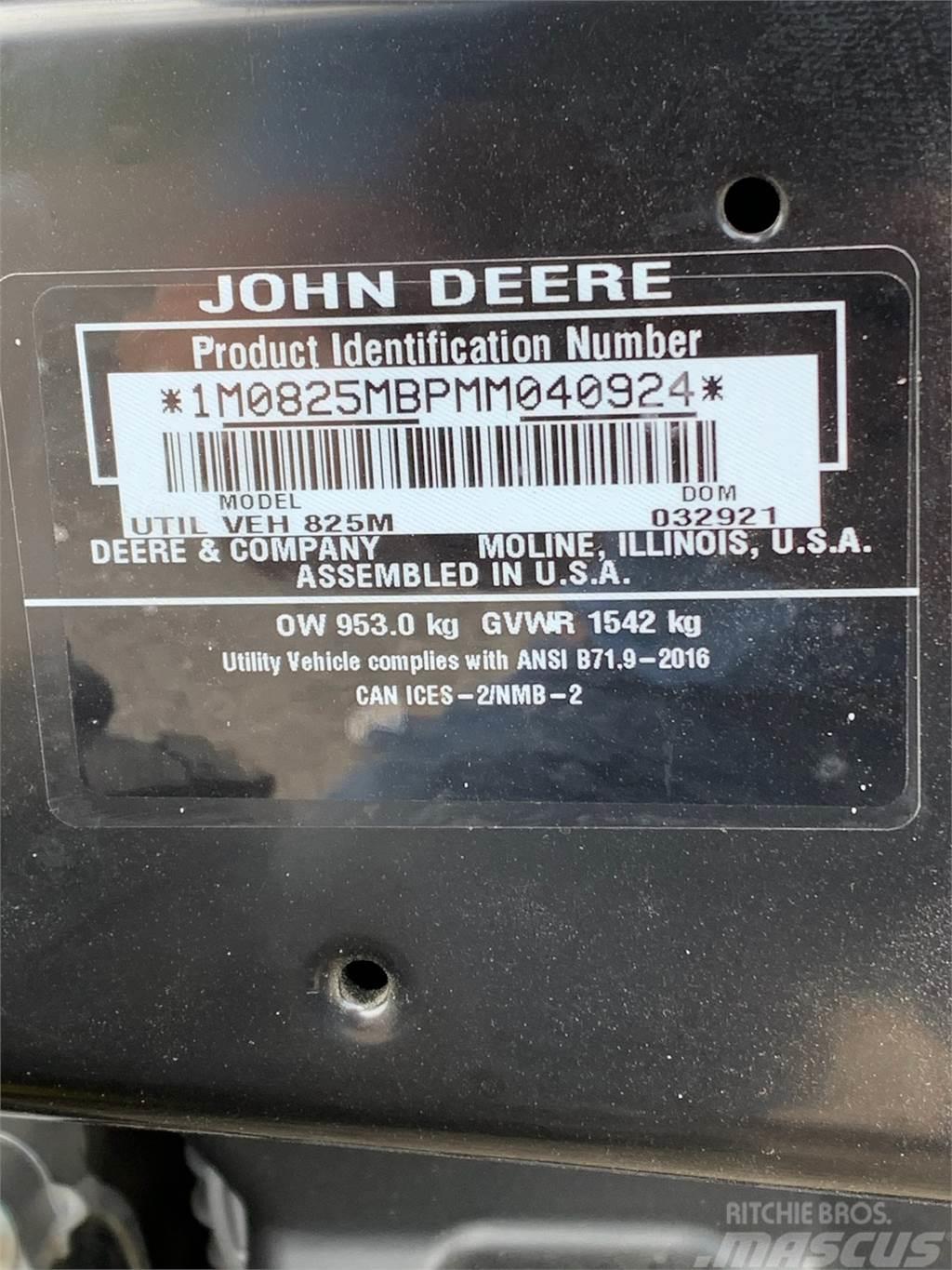 John Deere XUV 825M S4 Specializuotos paskirties technika