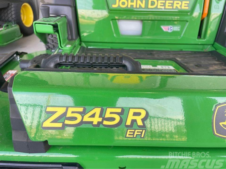 John Deere Z545 Žoliapjovės su lankstiniu vairavimo mechanizmu