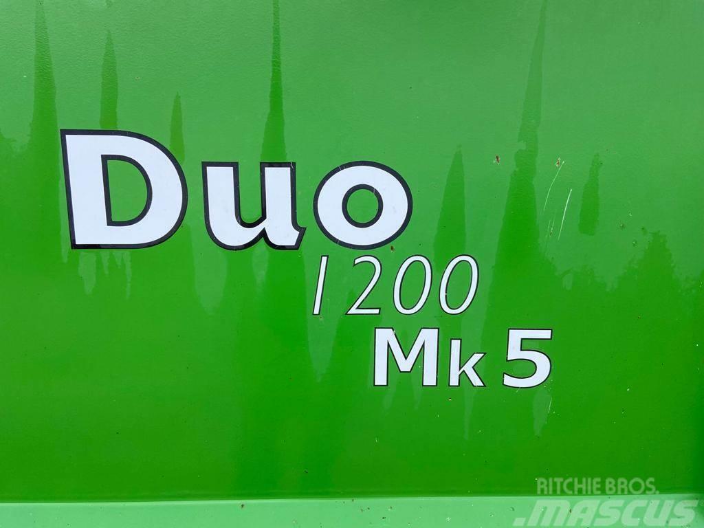  K Two Mk5 120 Duo Spreader Mėšlo barstytuvai