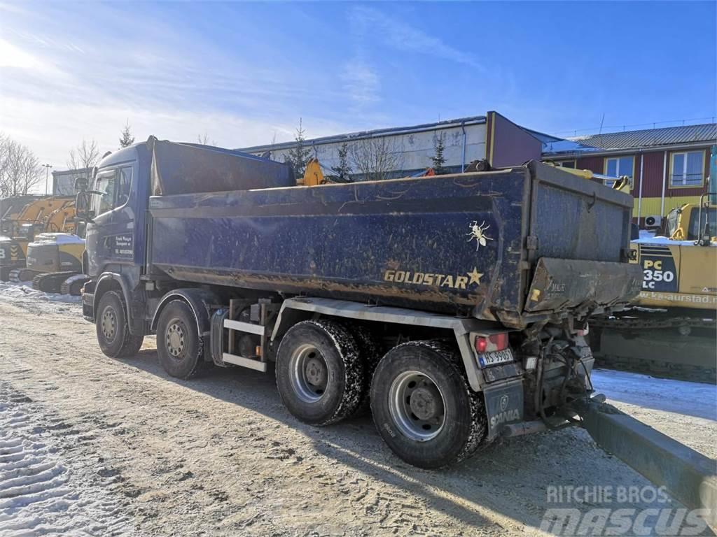 Scania R560 8x4 Savivarčių priekabų vilkikai