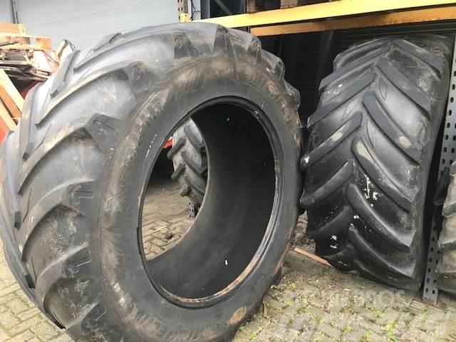 Michelin 600/60R30 & 710/60R42 Banden Traktoriai