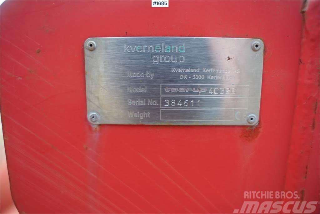 Kverneland Taarup 4302 C Kiti pašarų derliaus nuėmimo įrengimai