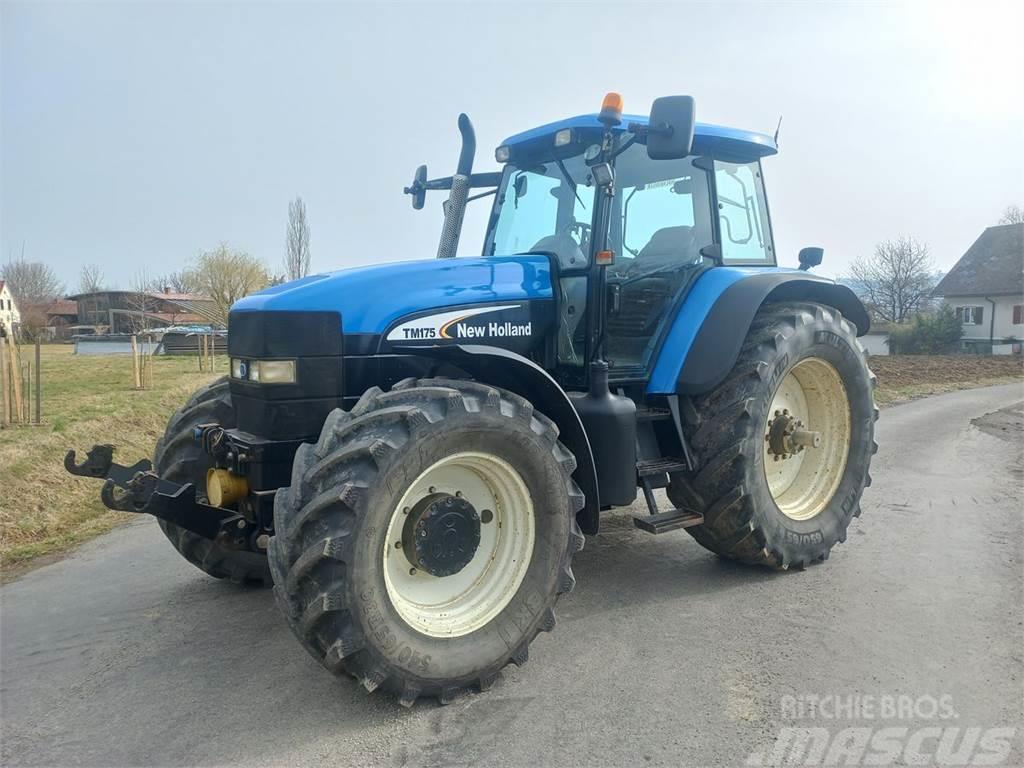New Holland TM 175 Traktoriai