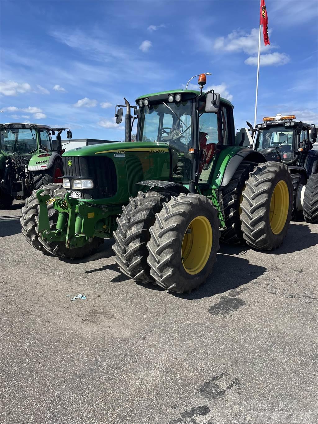 John Deere 6820 +FL Traktoriai