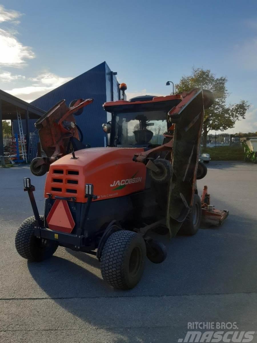 Jacobsen HR 9016 Sodo traktoriukai-vejapjovės