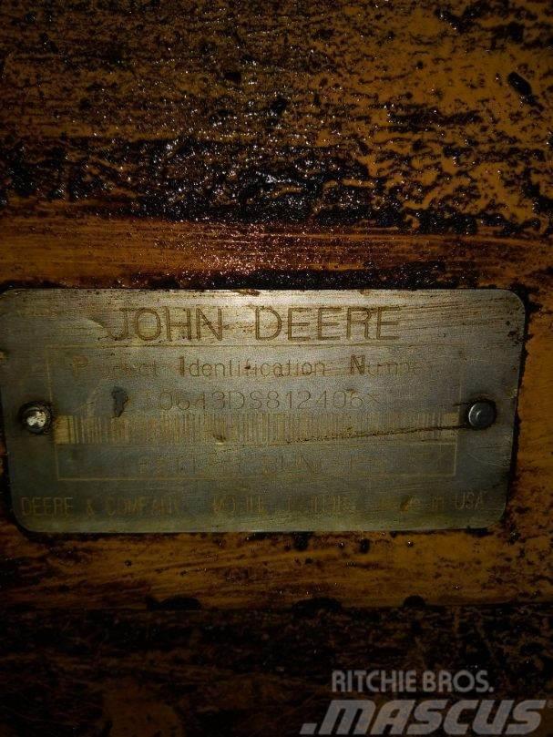 John Deere 643D Miško pjovimo technika