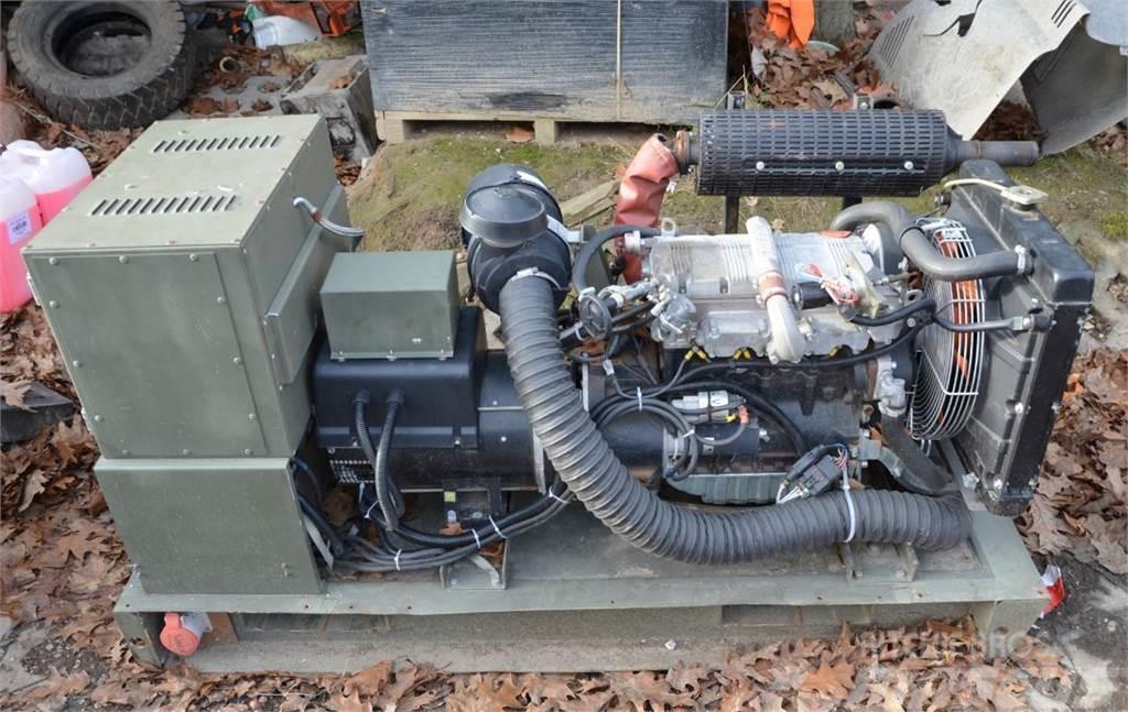  Inny Agregat Prądotwórczy Wojskowy 22 kVA Kiti generatoriai