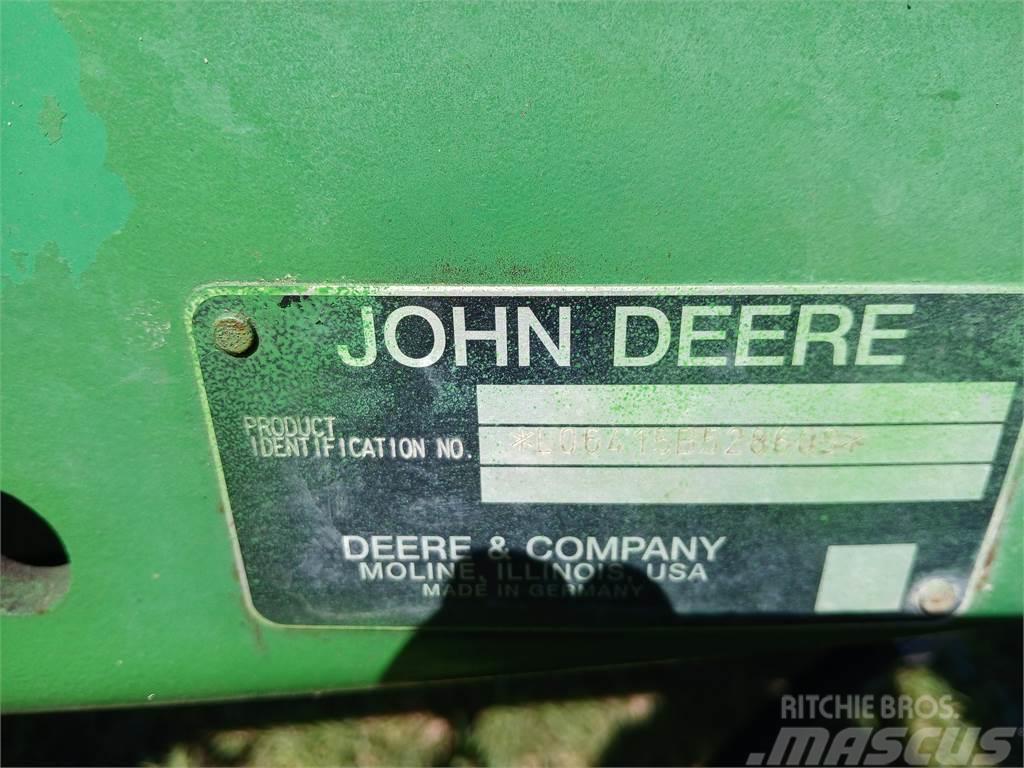 John Deere 6415 Traktoriai